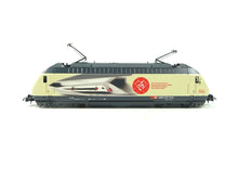 Laden Sie das Bild in den Galerie-Viewer, E- Lok 460 019-3 „175 Jahre Schweizer Bahnen‟ digital sound, Roco H0 70678 neu OVP

