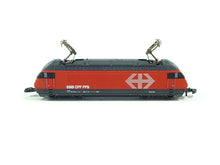Laden Sie das Bild in den Galerie-Viewer, Elektrolokomotive Serie 460 SBB, Märklin Z 88468 neu OVP
