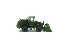 Laden Sie das Bild in den Galerie-Viewer, Schuco 452652800, Liebherr Radlader 550 Bundeswehr, 1:87, neu, OVP
