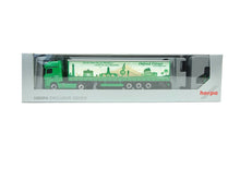 Laden Sie das Bild in den Galerie-Viewer, Herpa H0 941297, MB  Actros Gigaspace GaPl-Sz m. Mitnahmestapler, neu, OVP
