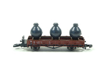 Laden Sie das Bild in den Galerie-Viewer, Güterwagen Rungenwagen Kklm 431 DB, Märklin Z 82103 neu OVP
