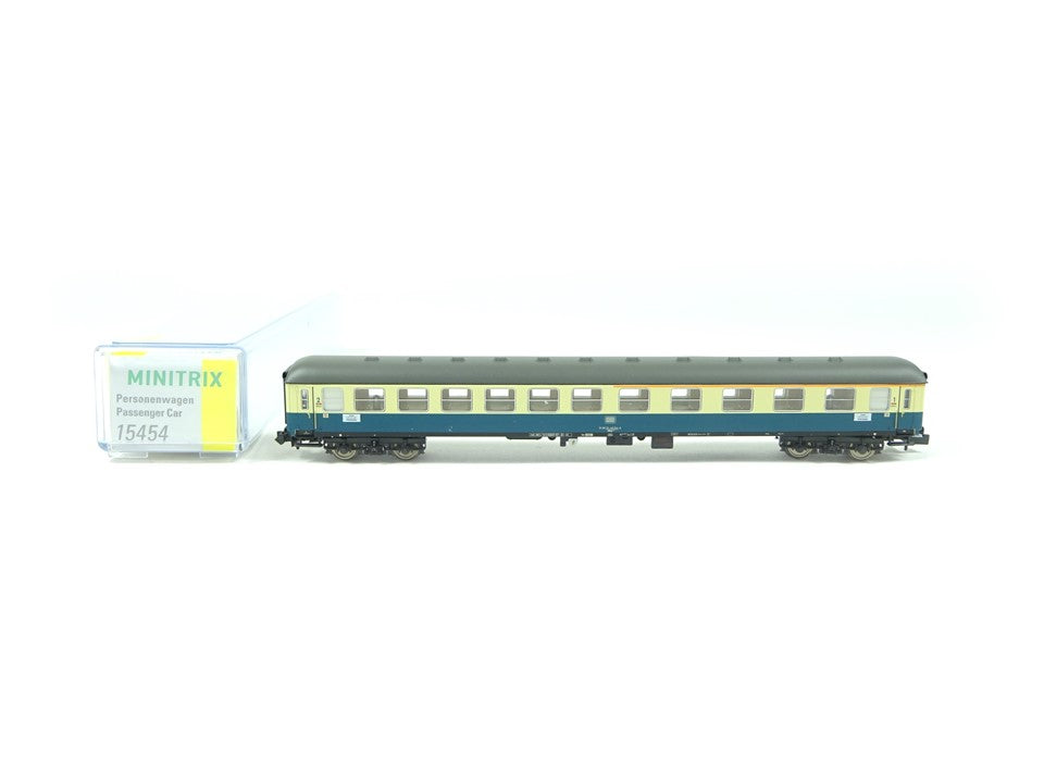 Minitrix N 15454,Schnellzugwagen BM 234, DB, neu, OVP