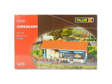 Laden Sie das Bild in den Galerie-Viewer, Modellbahn Bausatz Fahrradladen, Faller H0 130508 neu OVP
