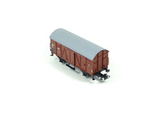 Laden Sie das Bild in den Galerie-Viewer, Trix H0 aus 21532 ( Märklin 4883 ), gedeckter Güterwagen GR, DR, neu
