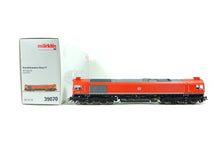 Laden Sie das Bild in den Galerie-Viewer, Diesellokomotive Class 77 DB AG mfx+ sound, Märklin H0 39070 neu OVP
