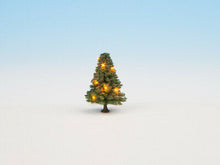 Laden Sie das Bild in den Galerie-Viewer, Noch H0 22111, Beleuchteter Weihnachtsbaum, 5 cm, neu, OVP
