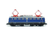 Laden Sie das Bild in den Galerie-Viewer, E-Lok digital Elektrolok E 10.1 DB, blau mfx+  sound, Märklin H0 37108 neu
