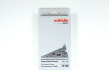 Laden Sie das Bild in den Galerie-Viewer, C-Gleis Digital Decoder (für 24630 Dreiwegweiche), Märklin H0 74466 neu OVP
