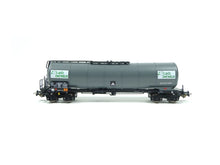 Laden Sie das Bild in den Galerie-Viewer, Güterwagen Knickkesselwagen NS, Piko H0 58968 neu, OVP
