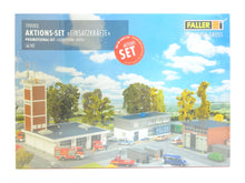 Laden Sie das Bild in den Galerie-Viewer, Modellbahn Aktion Set Einsatzkräfte, Faller H0 190083 neu OVP
