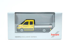 Laden Sie das Bild in den Galerie-Viewer, Herpa H0 939003, MAN TGE Doppelkabine mit Pritsche, neu, OVP
