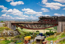 Laden Sie das Bild in den Galerie-Viewer, Modellbau Bausatz Fischbauchbrücke, Faller H0 120503 neu, OVP
