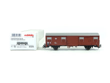 Laden Sie das Bild in den Galerie-Viewer, Güterwagen Spundwandwagen Gbs 256, Märklin H0 47311 neu OVP
