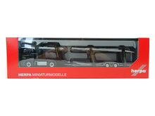 Laden Sie das Bild in den Galerie-Viewer, Modellauto MB Actros Eurolohr 100 Autokontor Bayern, Herpa H0 313179 neu
