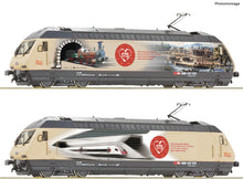 Laden Sie das Bild in den Galerie-Viewer, E- Lok 460 019-3 „175 Jahre Schweizer Bahnen‟ digital sound, Roco H0 70678 neu OVP
