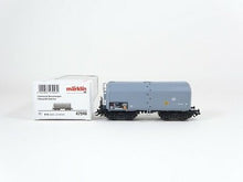 Laden Sie das Bild in den Galerie-Viewer, Märklin H0 47946, Schweröl-Kesselwagen, DB, neu, OVP

