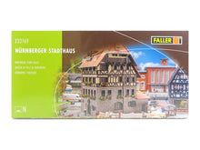 Laden Sie das Bild in den Galerie-Viewer, Modellbau Bausatz Nürnberger Stadthaus, Faller N 232169 neu OVP
