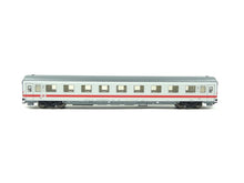 Laden Sie das Bild in den Galerie-Viewer, Personenwagen beleuchtet LED DB IC Abteilwagen Märklin H0 43660 neu
