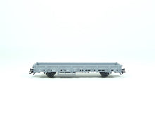 Laden Sie das Bild in den Galerie-Viewer, Märklin H0 46937, Rungenwagen Bauart Ks, SBB, neu, OVP
