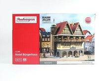 Laden Sie das Bild in den Galerie-Viewer, Modellbahn Bausatz Hotel Bürgerhaus, Auhagen H0/TT 12348 neu, OVP
