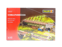 Laden Sie das Bild in den Galerie-Viewer, Modellbahn Bausatz Schmalspurbrücken, Faller H0 120501 neu, OVP
