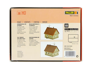Modellbahn Haus Einfamilienhaus mit Fachwerk, Faller H0 130221 neu OVP