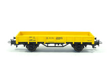 Laden Sie das Bild in den Galerie-Viewer, Güterwagen Niederbordwagen Start-up Märklin H0 4471 neu
