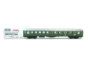 Personenwagen 1./2. Klasse, beleuchtet, Märklin H0 43120, neu, OVP