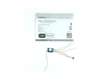 Laden Sie das Bild in den Galerie-Viewer, Decoder LokPilot 5 DCC, 6 pin NEM651, ESU H0 59626 neu, OVP
