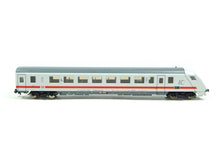 Laden Sie das Bild in den Galerie-Viewer, Fleischmann N Personenwagen IC/EC-Steuerwagen 2. Klasse DB AG 860884 neu OVP
