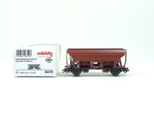 Laden Sie das Bild in den Galerie-Viewer, Selbstentladewagen Ladegut Kohle DB, Märklin H0 46319 neu, OVP
