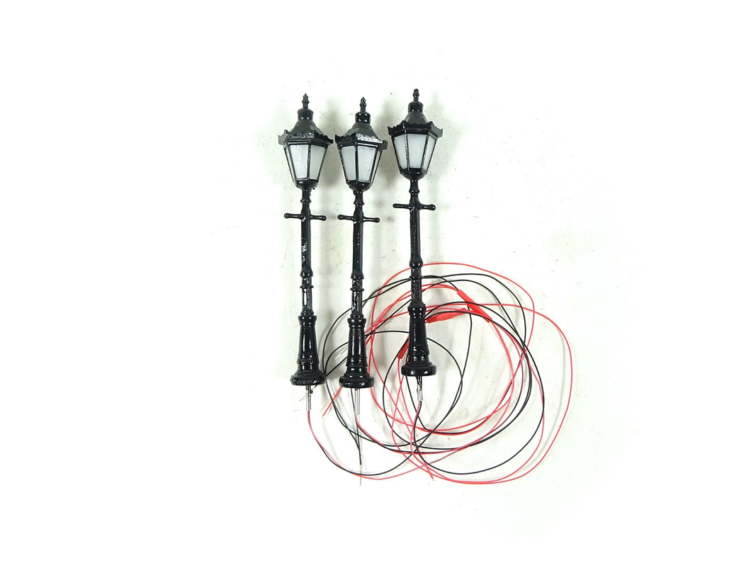 Modellbau LED-Parklaternen, Sechskantlaterne mit Krone, 3 Stück, Faller H0 180112 neu
