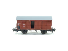 Laden Sie das Bild in den Galerie-Viewer, Trix H0 aus 21532 ( Märklin 4883 ), gedeckter Güterwagen GR, DR, neu
