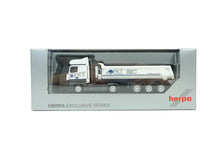 Laden Sie das Bild in den Galerie-Viewer, Herpa H0 943970, MB Bigspace Rundmulden-Sattelzug FKT, neu, OVP
