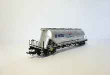 Laden Sie das Bild in den Galerie-Viewer, Güterwagen Staubsilowagen VTG HOLCIM, NME H0 503600 DC, neu, OVP
