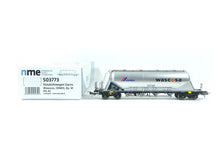 Laden Sie das Bild in den Galerie-Viewer, NME H0 Güterwagen Staubsilowagen Wascosa cemex 503773 AC neu OVP
