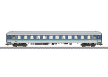Laden Sie das Bild in den Galerie-Viewer, Personenwagen InterRegio DB MHI, Märklin H0 43902 neu OVP

