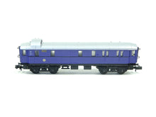 Laden Sie das Bild in den Galerie-Viewer, Personenwagen Gepäckwagen SPw4ü-28 DB, Arnold N 3302 OVP
