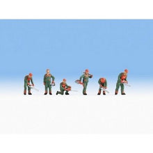 Laden Sie das Bild in den Galerie-Viewer, Modellbau Figuren 6 Waldarbeiter, Noch H0 15061 neu, OVP
