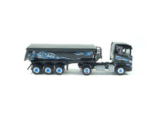 Laden Sie das Bild in den Galerie-Viewer, Herpa H0 311991, Scania CR20 RuMuSzg. Wagner, neu, OVP
