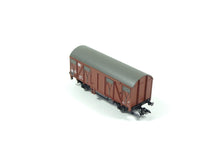 Laden Sie das Bild in den Galerie-Viewer, Güterwagen DB gedeckt Gs 210, Märklin H0 44500 neu, OVP
