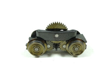 Laden Sie das Bild in den Galerie-Viewer, Ersatzteil Diesellok V100 BR 212 Treibgestell Drehgestell, Märklin H0 E286310 neu OVP
