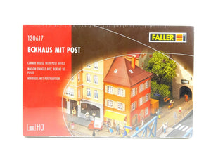 Modellbahn Bausatz Eckhaus mit Post, Faller H0 130617 neu, OVP