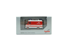 Laden Sie das Bild in den Galerie-Viewer, Herpa H0 943444, MB T2 NAW Feuerwehr Bremen, neu, OVP
