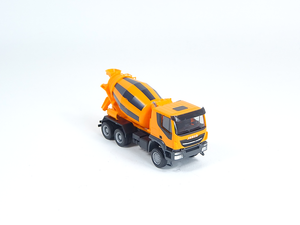 Herpa 310000, Iveco Trakker 6x6 Betonmischer-LKW, orange, 1:87, neu, OVP