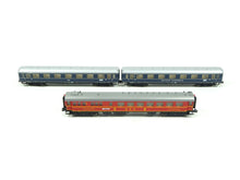 Laden Sie das Bild in den Galerie-Viewer, Schnellzugwagen-Set &quot;F 41 Senator&quot;, Minitrix N 18259 neu OVP
